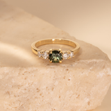 Double Orbit 0.74ct Round Green Sapphire
