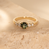 Double Orbit 0.74ct Round Green Sapphire