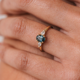 Dahlia 0.985ct Oval Parti Sapphire