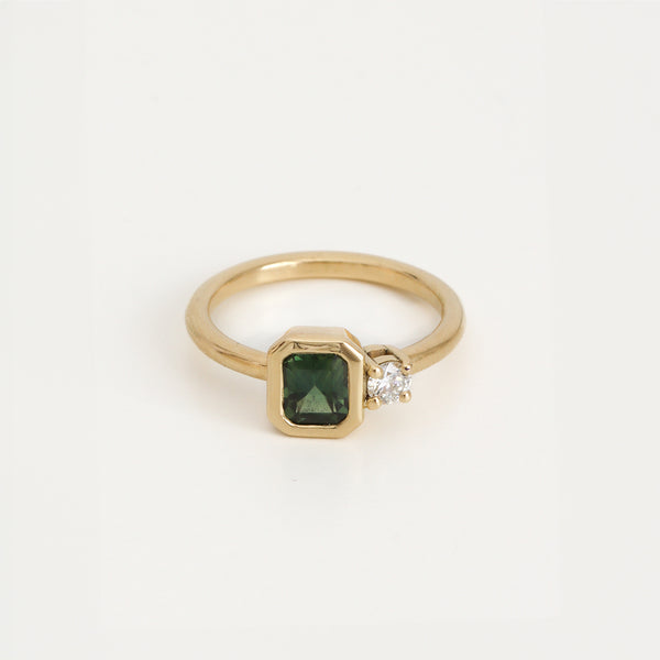 Green Sapphire & Claw Set Diamond Mismatch Ring