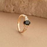 Posy 1.32ct Oval Green Sapphire